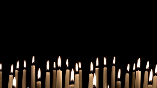 Snow leawo Christmas Eve Candles Still Image 1 - HD and SD | Vertical Hold Media